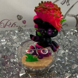 tokidoki Deep glowing coral neon reef Black and Pink Floral Party Figure